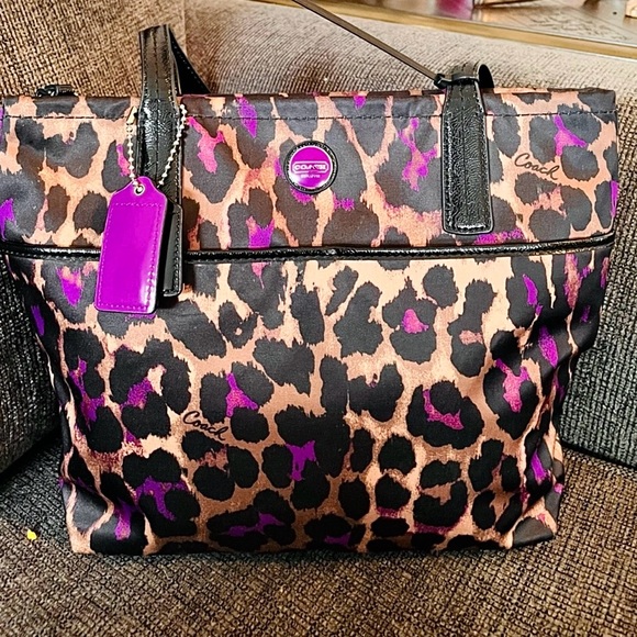 Coach cheetha bag nwot retail $375 weatherproof mini tote